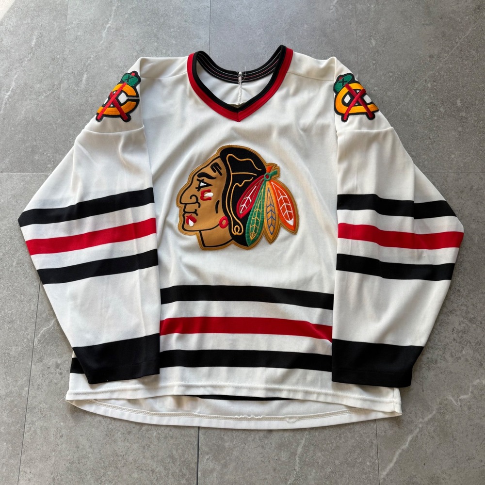 Vintage CCM Chicago Blackhawks NHL Hockey Jersey Size Large
